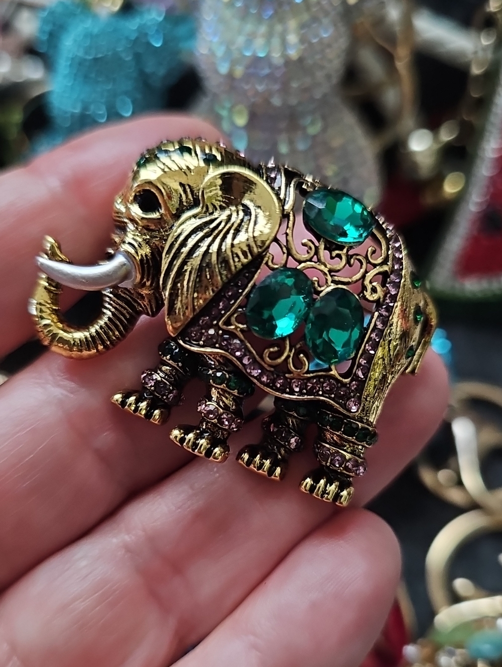 Elephant brooch